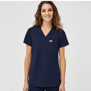 Figs scrub set